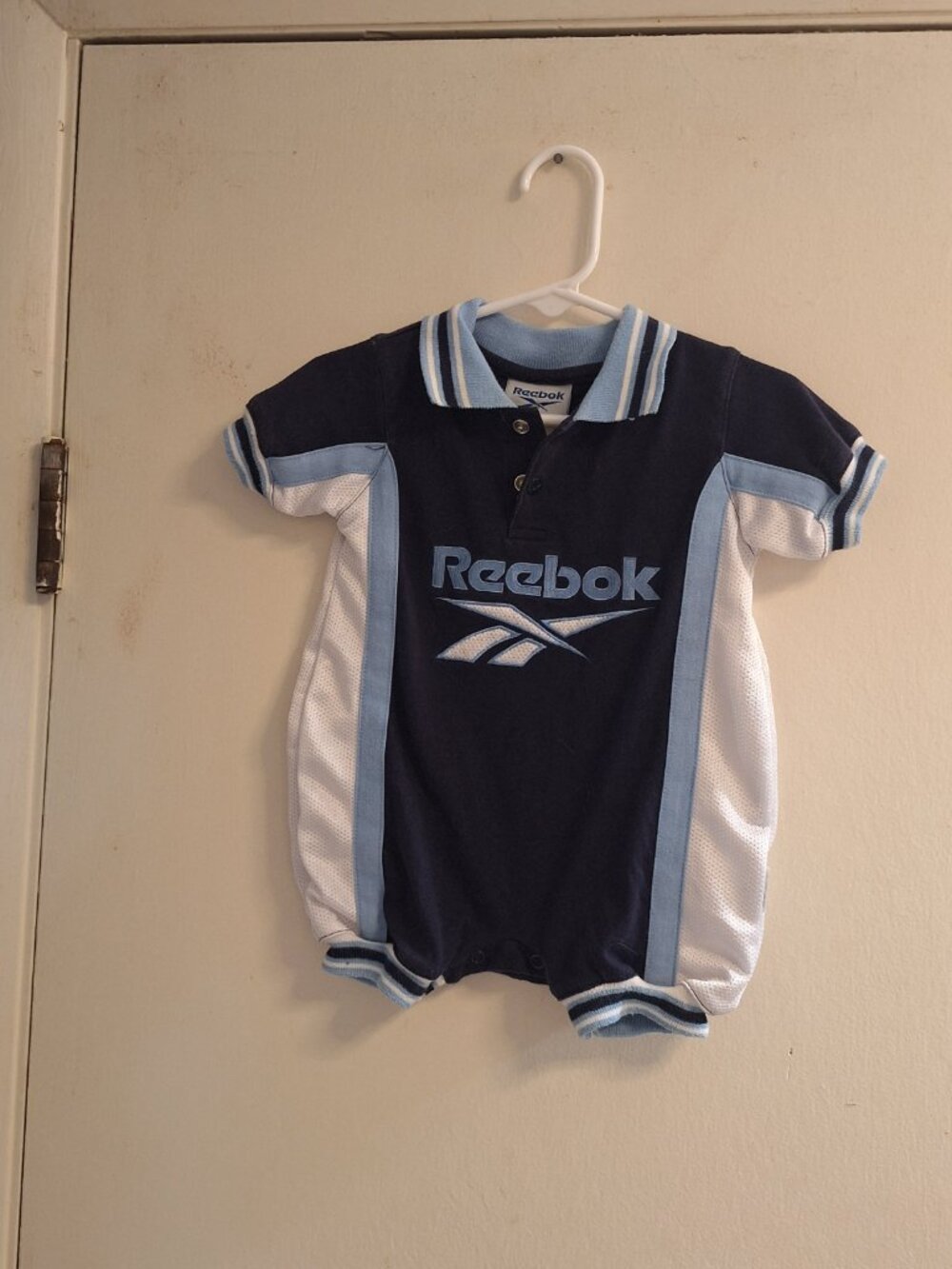 Reebok onesie 6 to 9 months
